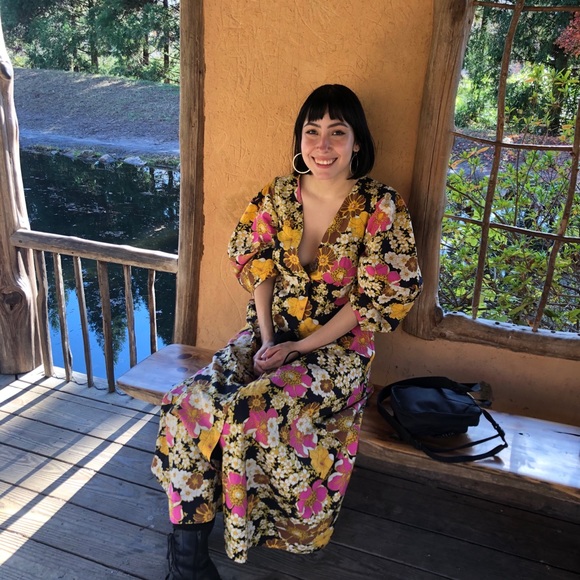 Meet your Posher, Jocelyn - Picture 1 of 1